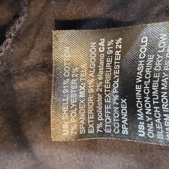 White House Black Market Mid Rise Girlfriend Everyday Soft Raw Edge Size 6S - Picture 9 of 9